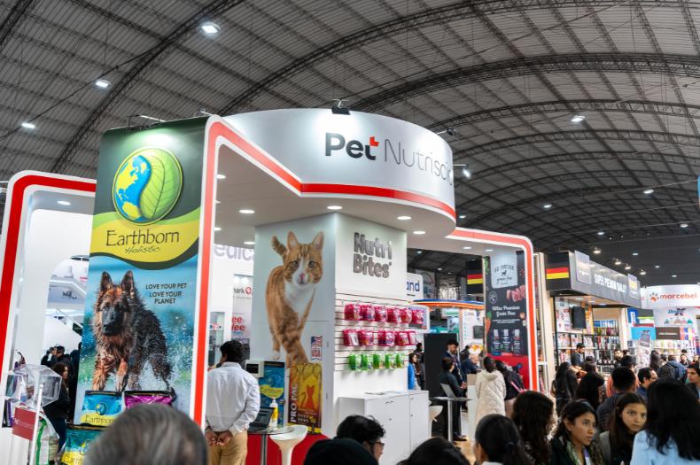 Pet Nutriscience presenta sus Super Premium Petfoods en el  Latin America Veterinary Conference 2024