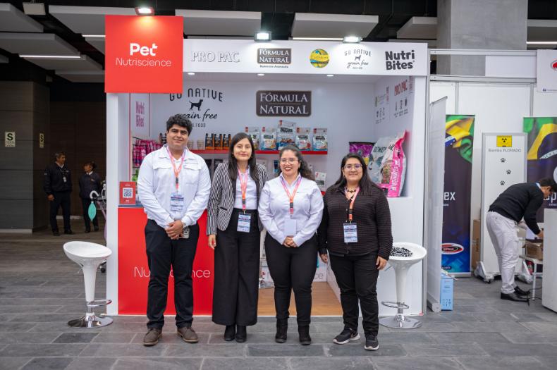 Pet Nutriscience presente en el CONFEDERMA 2024 con su línea premium de alimentos